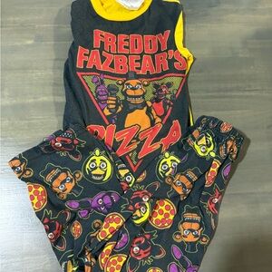 Freddy Fazbear's Pizza Pajama Set